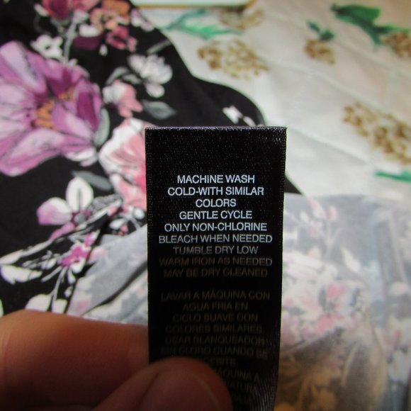 WHBM Sleeveless Floral-Print Choker Top NWOT - Picture 4 of 8